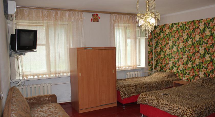 Гостевой дом Aparthotel na Serebryakova Новороссийск